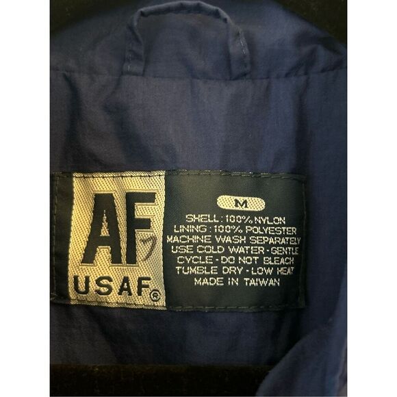 Vintage USAF Air Force PT Warm-Up Jacket Blue Silver Reflective Made in Taiwan s - Picture 3 of 10